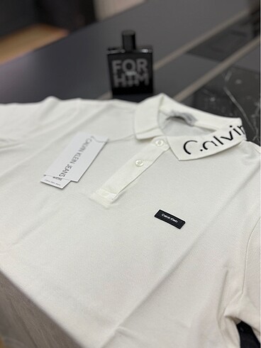 Calvin Klein (s,m,l,xl,xxl) vardır