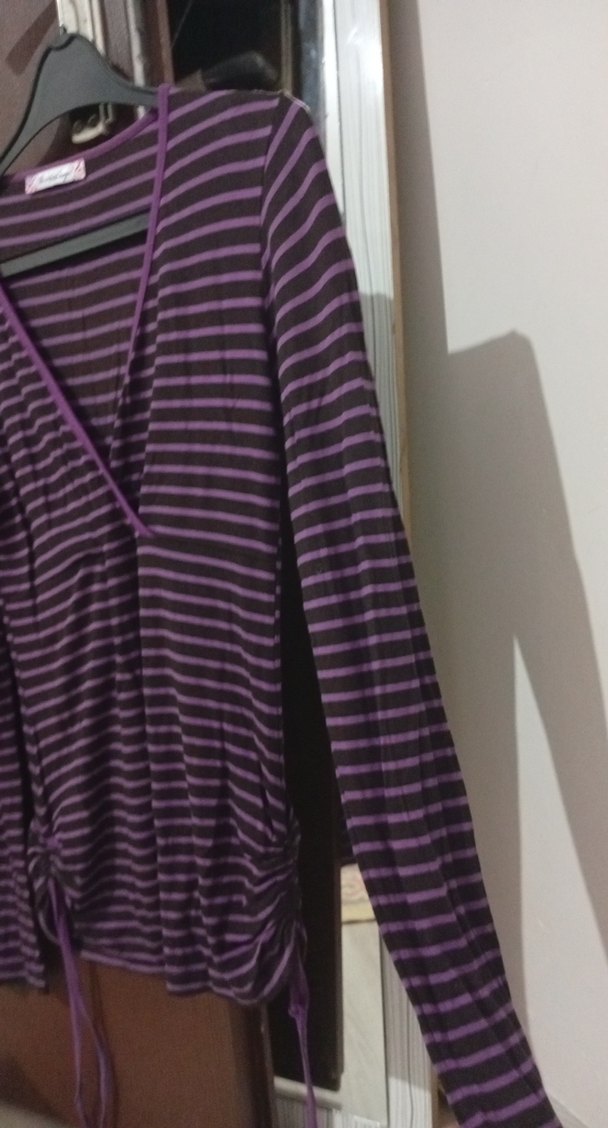 Uzun Kollu Mor Çizgili Hamile Bluzu - Görsel 3