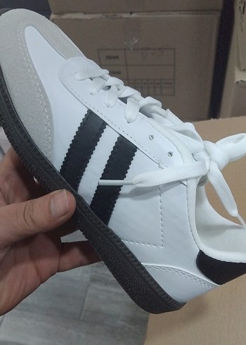 Kadın Beyaz Spor Ayakkabı, Şerit Detaylı - Görsel 3