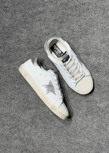 Golden Goose Deluxe 36
