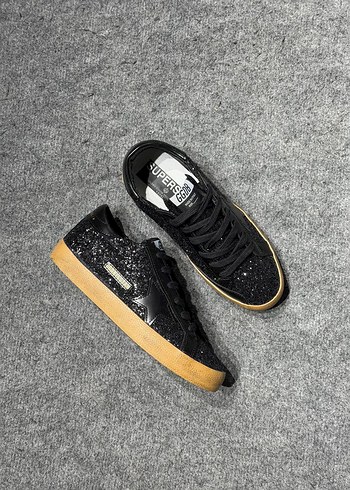 Golden Goose Deluxe 36