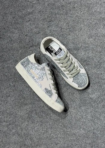 Golden Goose Deluxe 36