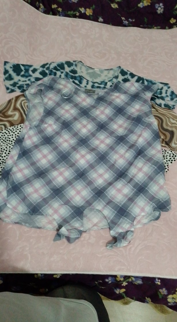 4 adet kısa kollu üst - Görsel 3