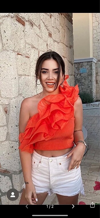 Zara fırfırlı crop