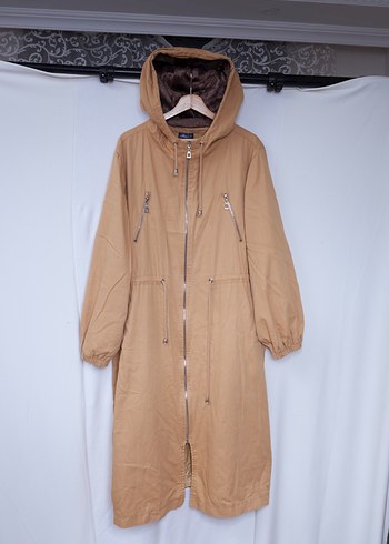 Bej Kapüşonlu Uzun Kadın Parka - Görsel 3