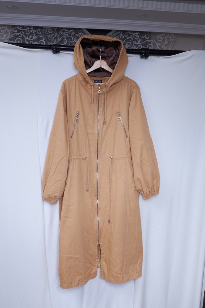 Bej Kapüşonlu Uzun Kadın Parka - Görsel 3