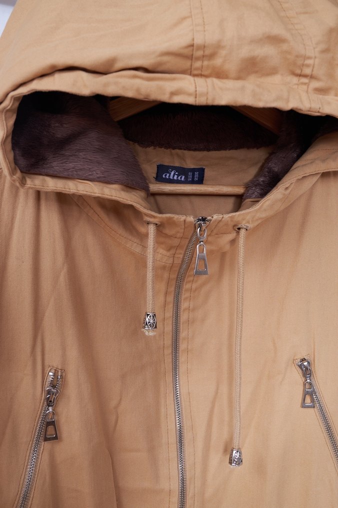 Bej Kapüşonlu Uzun Kadın Parka - Görsel 2