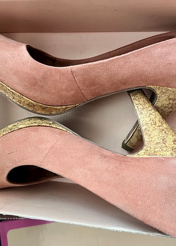 Bej Süet Dolgu Topuklu Kadın Stiletto - Görsel 3