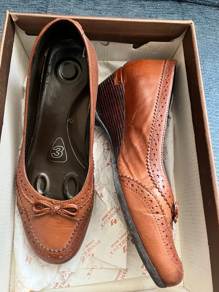 Kahverengi Deri Kadın Dolgu Topuklu Klasik Ayakkabı - Görsel 2