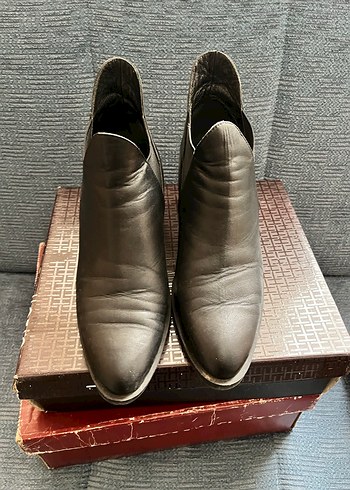 Kahverengi Tokalı Deri Kadın Bot - Görsel 2