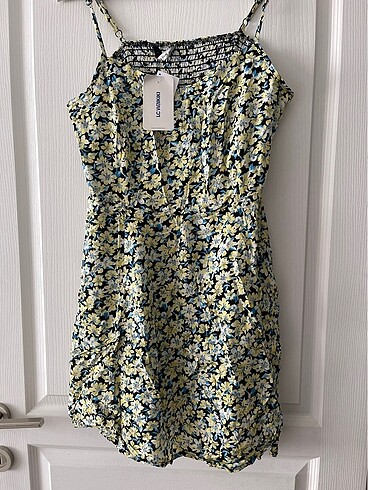LC Waikiki Elbise