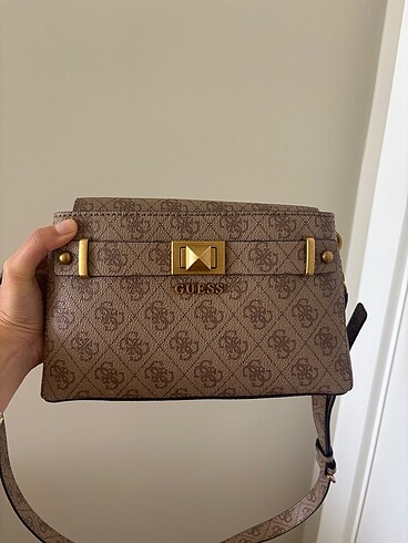 Guess Çanta