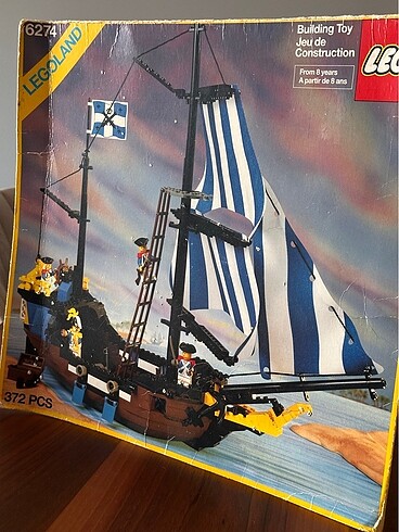 LEGO Vintage Caribbean Clipper 1989