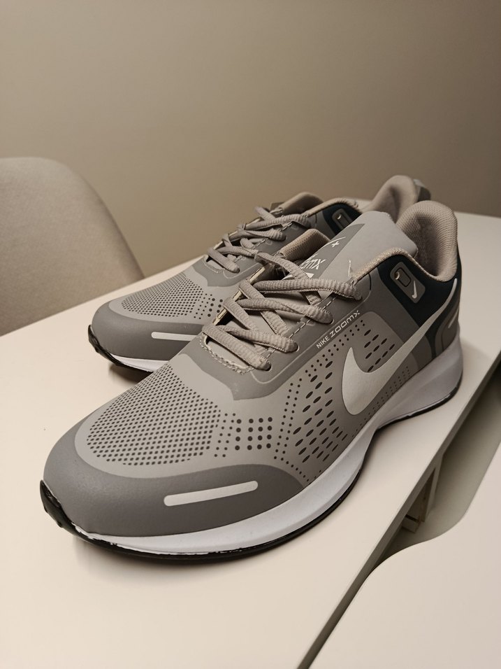 Nike Gri Erkek Spor Ayakkabı - Görsel 2