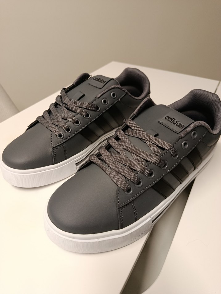 Gri Adidas Erkek Günlük Spor Ayakkabı - Görsel 2