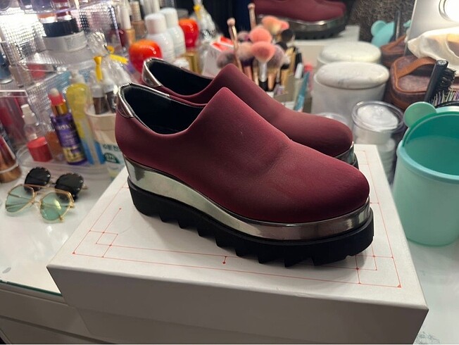 37 Beden bordo Renk Ayakkabı