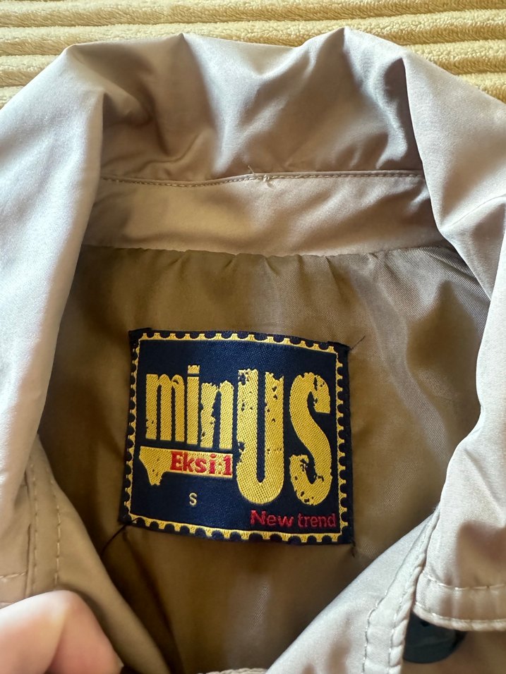 Düğmeli Bej Midi Trençkot - Görsel 3