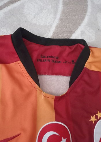 Kısa Kollu Kırmızı Galatasaray Forma - Görsel 4