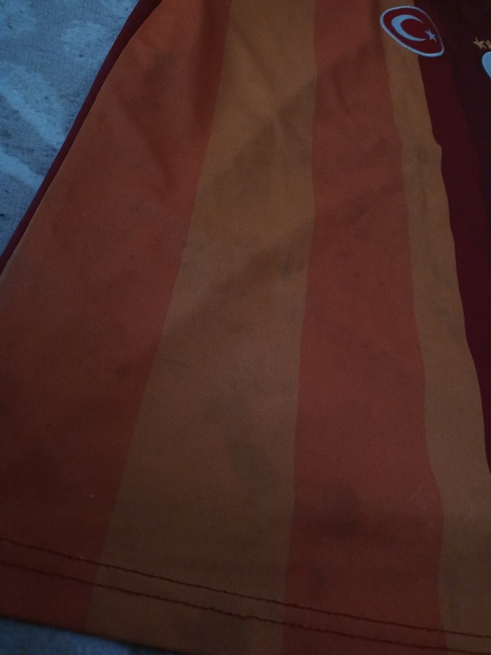 Kısa Kollu Kırmızı Galatasaray Forma - Görsel 2