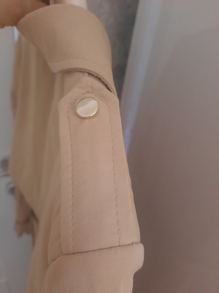 Bej Uzun Kadın Trençkot - Görsel 4