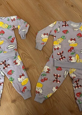 İkiz kız Pijama Takımı