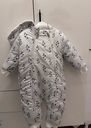 Civil Beyaz mavi çiçekli Bebek mont tulum - Görsel 2
