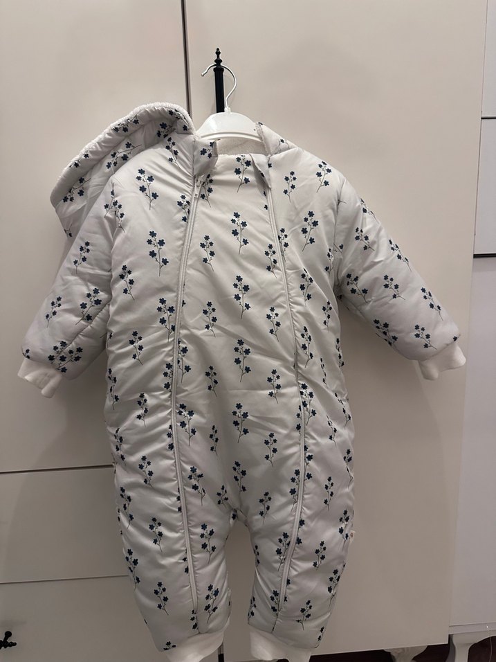 Civil Beyaz mavi çiçekli Bebek mont tulum - Görsel 2