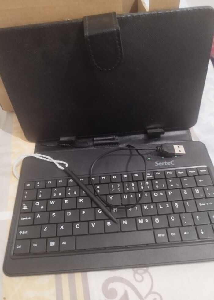 Tablet klavyesi kalemli - Görsel 3