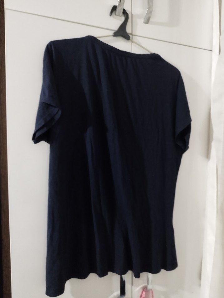 Boncuk İşlemeli Siyah Kadın Bluz - Görsel 2