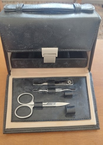 Bej Makyaj Fırçası Seti ve Aksesuar Kutusu - Görsel 3