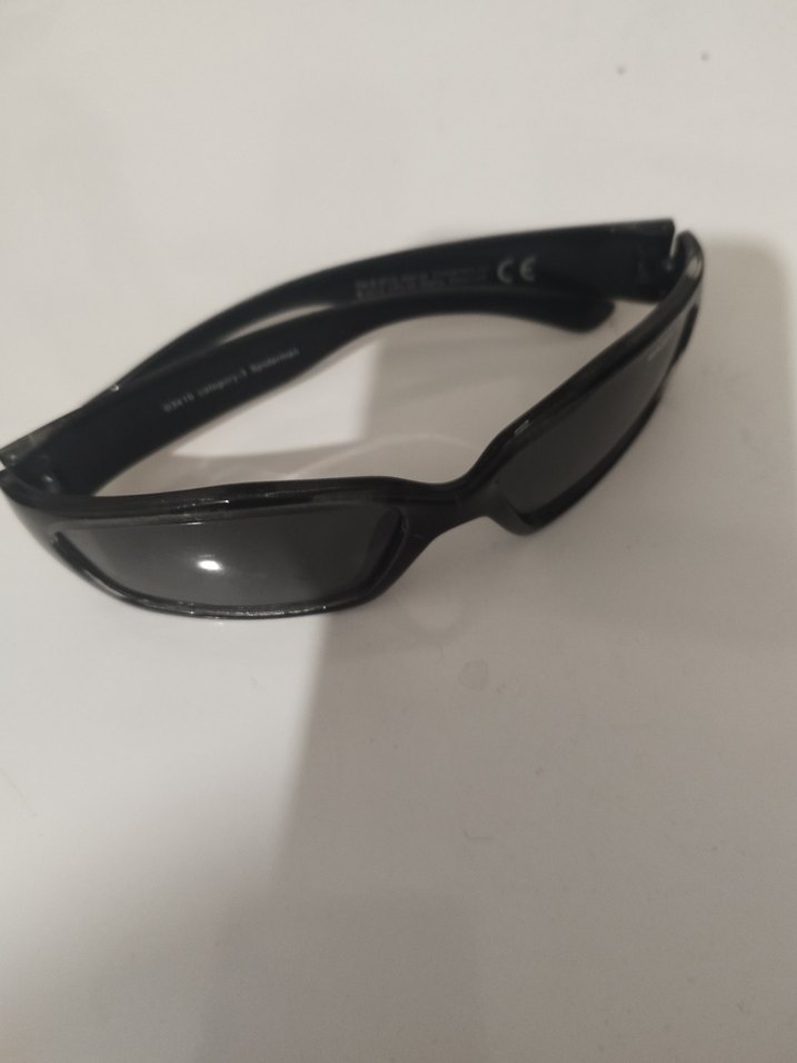 Şeffaf Detaylı Çok Renkli Punk Tarzı erkek çocuk Gözlüğü - Görsel 2