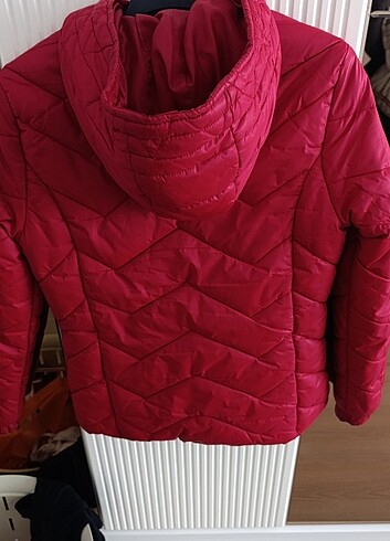m Beden Kırmızı şişme mont