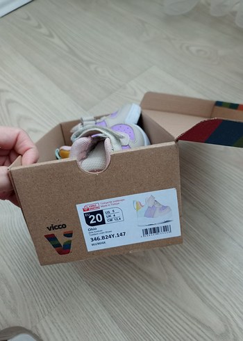 Kız Çocuk Çok Renkli Cırt Cırtlı Vicco Spor Ayakkabı - Görsel 5