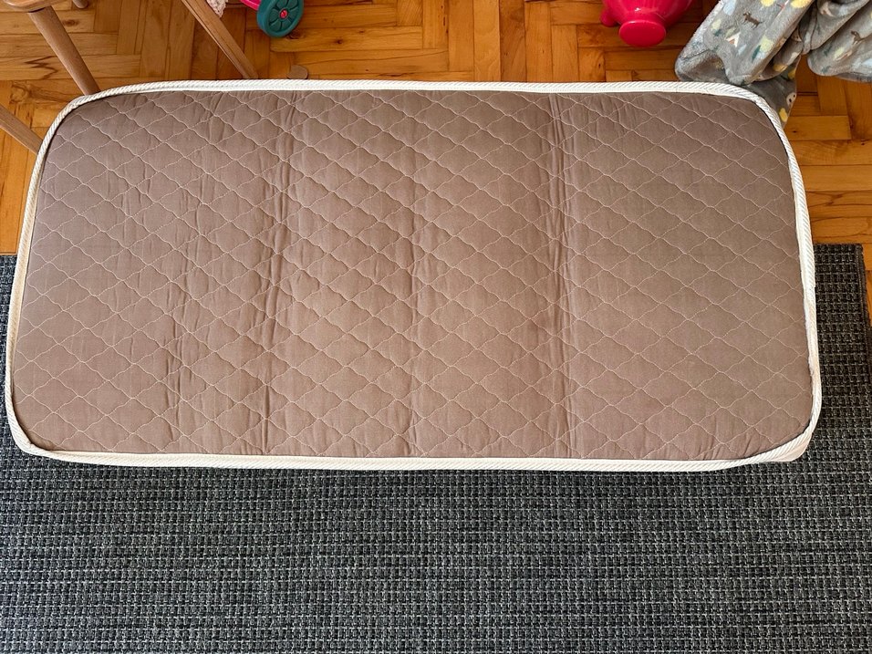 Gri Bebek Yatağı - Beyaz Kenarlı - Görsel 4