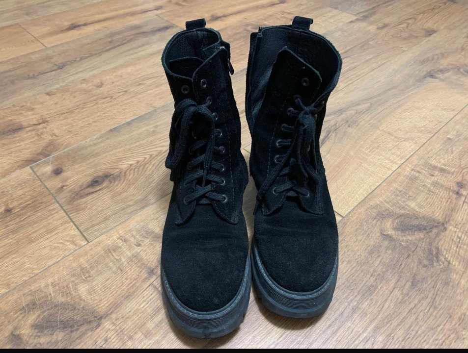 Siyah Süet Blok Topuklu Goth Botlar - Görsel 3