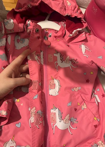 Çocuk Tchibo yağmurluk ve igor bot - Görsel 3