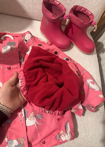 Çocuk Tchibo yağmurluk ve igor bot - Görsel 6