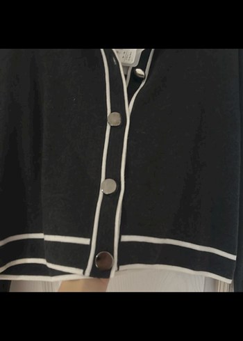 Düğmeli Siyah Midi Kadın Hırka - Görsel 2