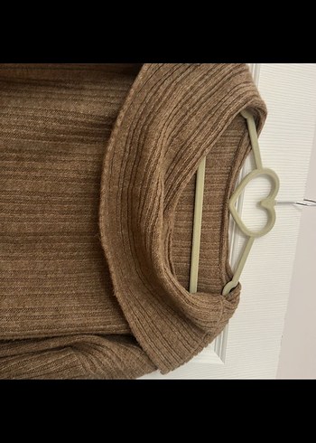 Geniş Yaka Kahverengi Örgü Kadın Kazak - Görsel 3