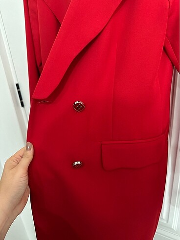 42 Beden Kırmızı Blazer