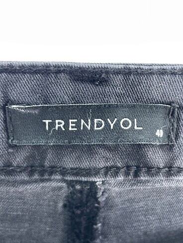 40 Beden siyah Renk Trendyol & Milla Jean / Kot %70 İndirimli.