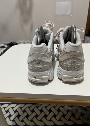 38 Beden beyaz Renk New balance 2002r 38