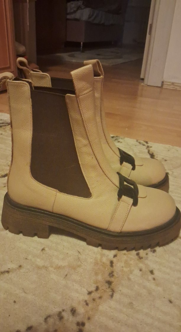 Bej Deri Kadın Topuklu Bot - Görsel 2