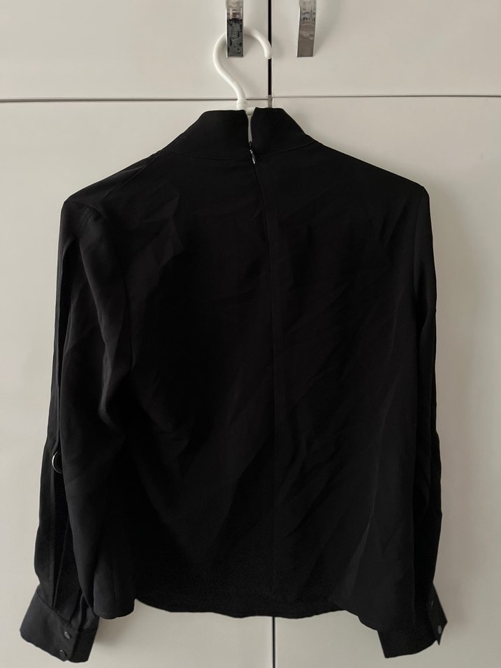 Siyah Kadın Düğmeli Uzun Kollu Bluz - Görsel 2