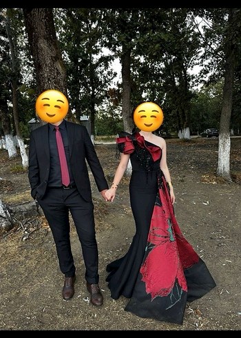 Kırmızı Siyah Straplez Uzun Abiye Elbise - Görsel 3