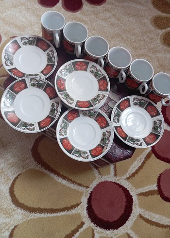 Fincan ve Tabak