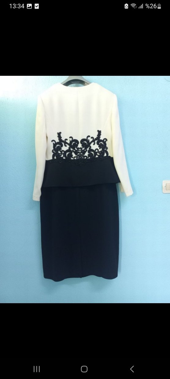 Kadın Beyaz Ceketli Elbise Siyah Desenli - Görsel 4