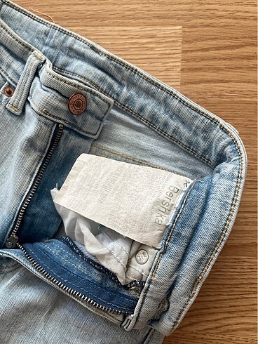 32 Beden bershka buz mavisi