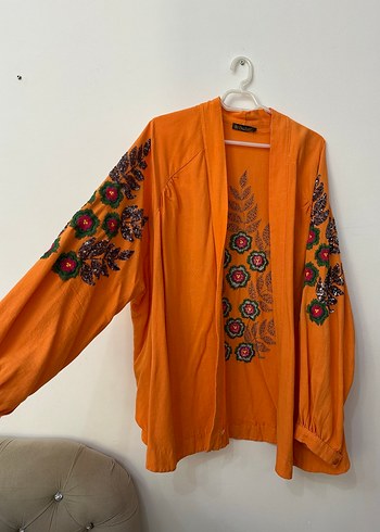 Nakışlı, Salaş, Uzun Turuncu Kadın Kimono