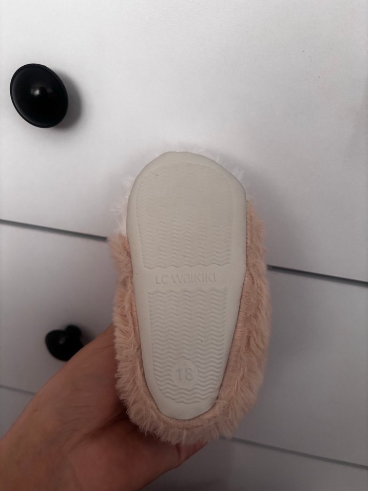 Kız Çocuk Bej Peluş Ev Terliği - Görsel 2